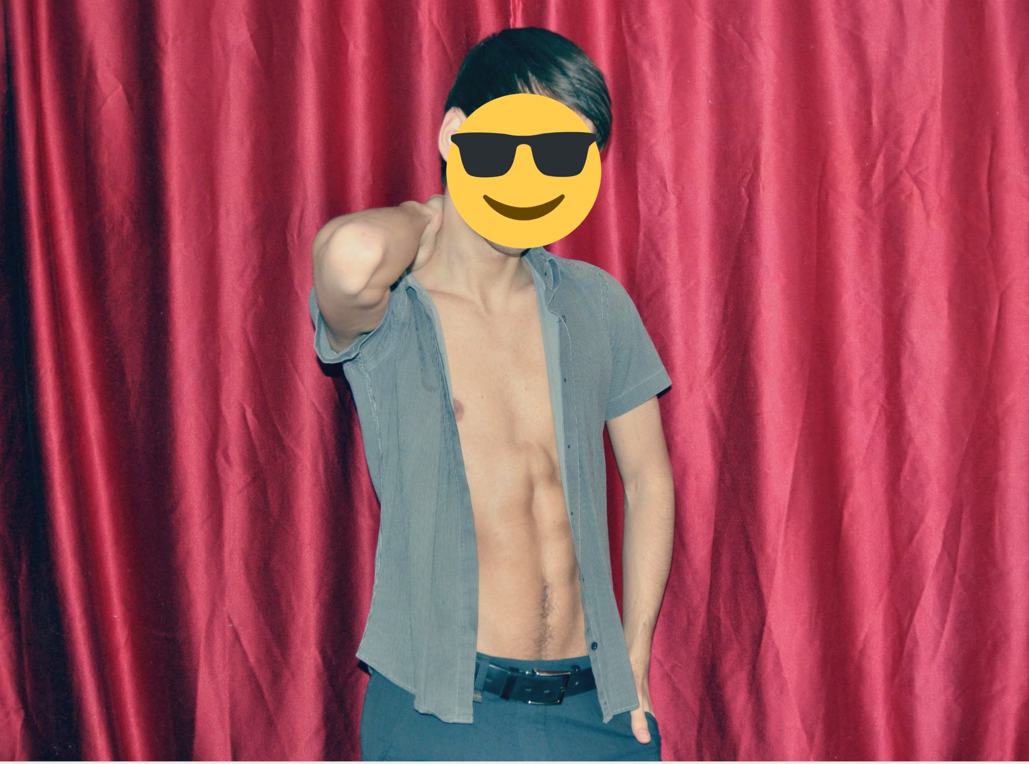 SinfulGuy on Twitter: "Weekend😏#abs #flex #gay #LGBTQ #onlyfans #horny