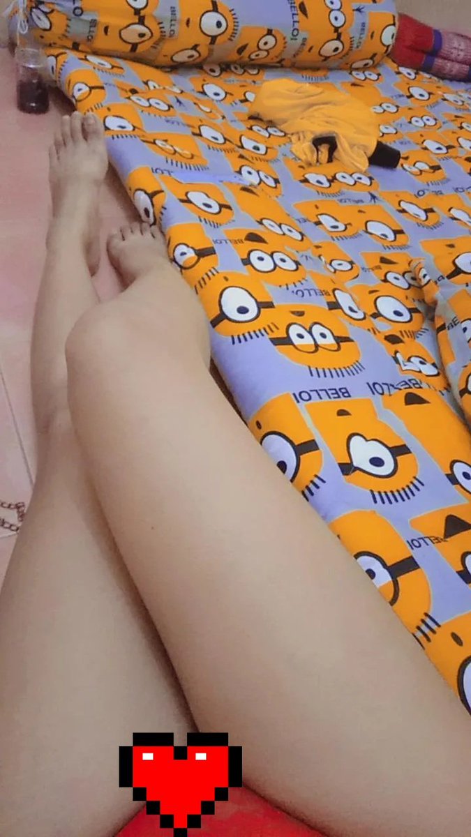 chayada_18's tweet photo. เหนื่อยจังพึ่งเลิกงาน https://t.co/SDuIBqdsWD
