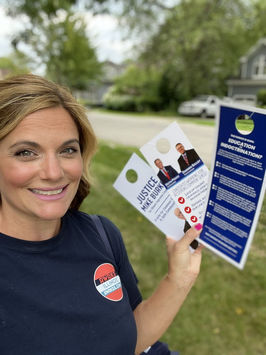 Shannon_A_IL's tweet photo. Enjoyed visiting with Awake Downers Grove chapter this morning. They have an awesome informational piece discussing District 99 education. Great day to walk the Downers Grove community and empower parents and voters -
Stay tuned for more community engagement opps!
#twill https://t.co/gEaHus1BFl