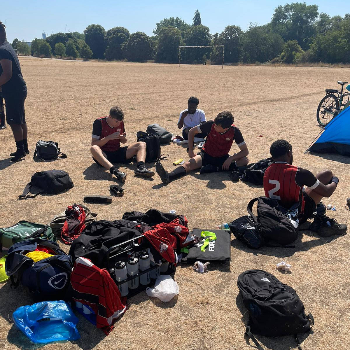 - Saturday team friendly result - 
🔴 <a href="/CSMLondonFC/">CSM London FC</a> 4-1 <a href="/forestgreen19/">United Forest Green</a> 
⚽ <a href="/OzuaciksozEmre/">Emre Ozuaciksoz</a> - <a href="/supliernyanja/">Ninja🇺🇬🥷🏾🥷🏾</a> x2 - <a href="/mik3yyyyyy/">Mikey</a> 
⭐ Koleci

We had to turn this game around but great to see we're able to adapt to conditions and circumstance and still come out with a win today!

#CSM