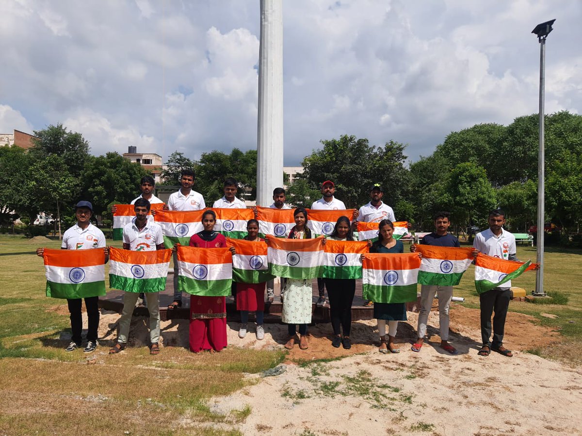 IguNssU4's tweet photo. Celebrating the golden 75 years of Independent India. NSS, IGU is organising various competitions and students are actively participating in them.
#HarGharTiranga 
@_NSSIndia @NSSRDBhopal @igu_nss @NssrdD @YASMinistry @Anurag_Office @KirenRijiju @PMOIndia @MinOfCultureGoI https://t.co/6lvrq2UB5B