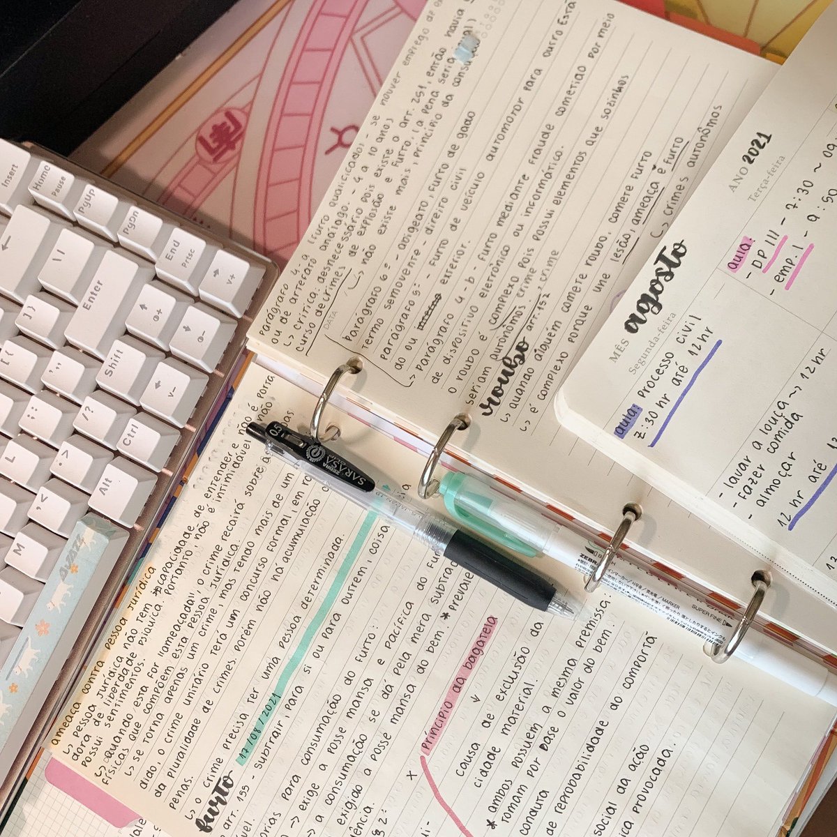 gabstationery's tweet image. já que não estou tendo mto tempo pra estudar em casa, vou reportar minhas fotos antigas do tumblr 🤌🏻🧶