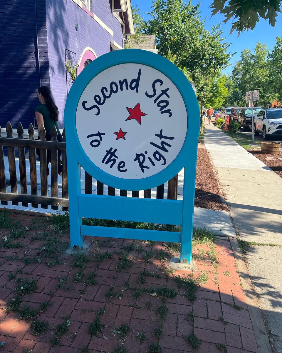 larueger's tweet photo. Thank you @SecondStarBooks for a great storytime this morning! https://t.co/rNdo5eMXwB