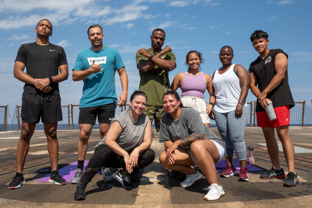 deedubya78's tweet photo. Another Saturday on deployment? Another XO PT Saturdaze!!! It's catching on...
#WePutInWork #XGonGiveItToYa #SixthDeploymentLoading #DDG96 @chinfo @surflant https://t.co/PhONdnWEWr