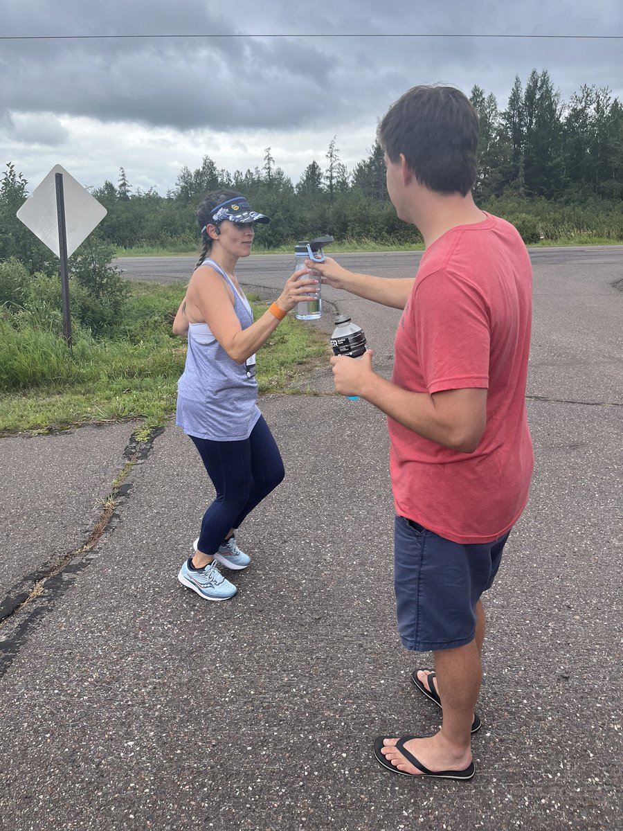 ragnarupdates's tweet photo. Toby joyfully supporting Nicole on her longest run. ๐โโ๏ธ #RagnarMN #SuperiorRunning https://t.co/3tVZetlHrv
