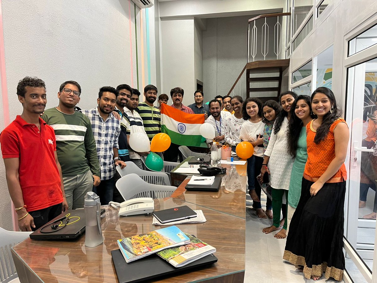 cokaco_'s tweet photo. Holding the flag 🇮🇳 near our hearts 💕 and letting it fly high. That's all we want to see forever.
A small but impactful #AzadiKaAmritMahotsav Celebration at #CoKaCo & #NNMSecuirites brought forth a patriotic feeling.
#75Independenceday #AzadiKaAmritMahotsav #HarGharTiranga https://t.co/DCKg2DUMSV