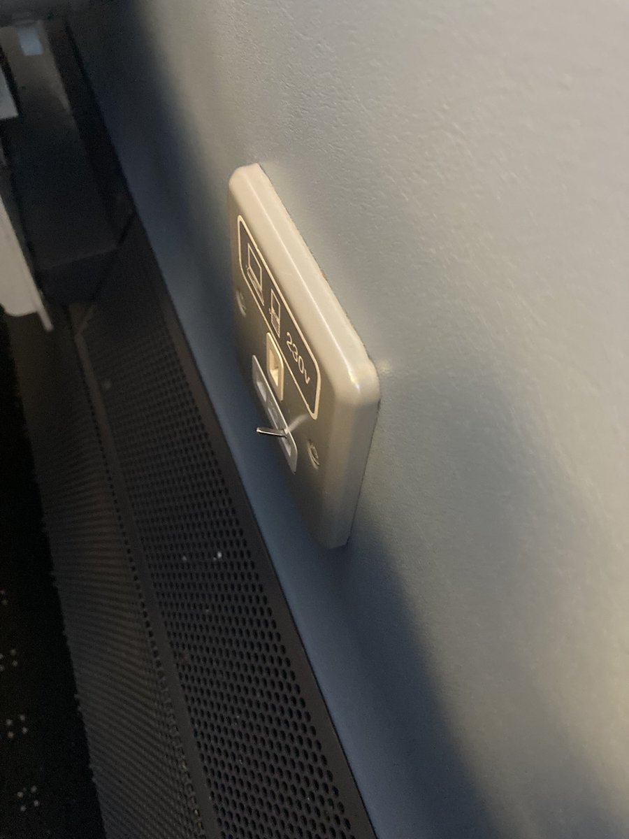 Chem_Mike's tweet photo. @GNRailUK Hi. Got an electric shock from your train just now. 3rd carriage from the back on the Cambridge 1835 to King’ Lyn. You might want to fix the metal in the socket somehow as I t the picture https://t.co/hRUjh1A2W5