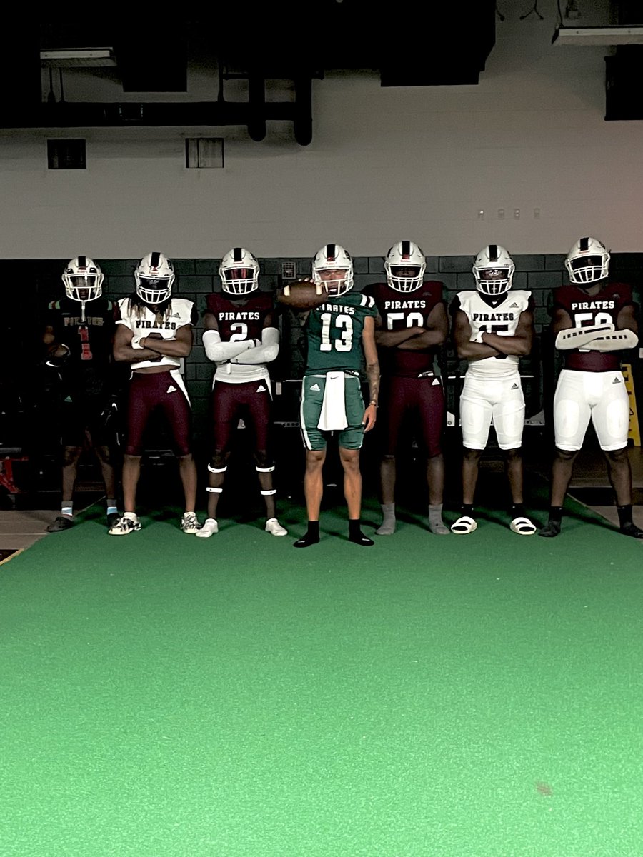 cedar_football's tweet photo. Some NEW 🔥🔥 SAME GOAL! 

#TheCreek https://t.co/JVNZbaKuKr