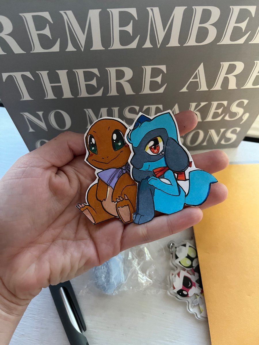 PledgeGallant's tweet photo. I’m playing PMD for the first time! I decided to draw the Charmander I got with her Riolu partner ❤️

#PMD #pmdart #charmander #riolu #pokemonfanart https://t.co/NIro8jbgrL