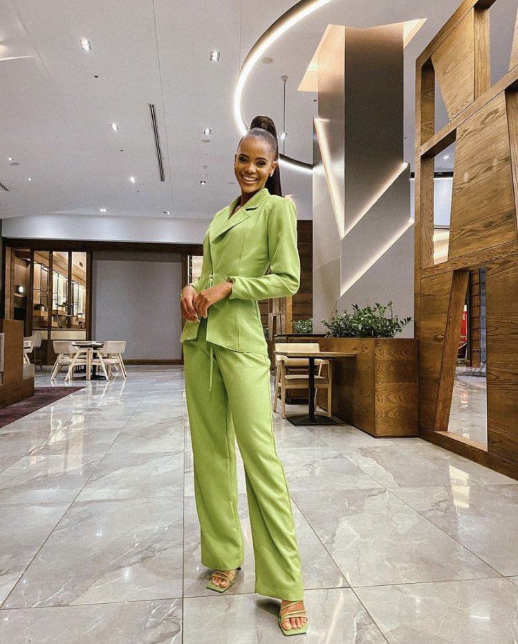 ManteNoko's tweet photo. #MissSA2022 #ndaviformisssa2022  my queen ❤️ https://t.co/47AIqaziMd