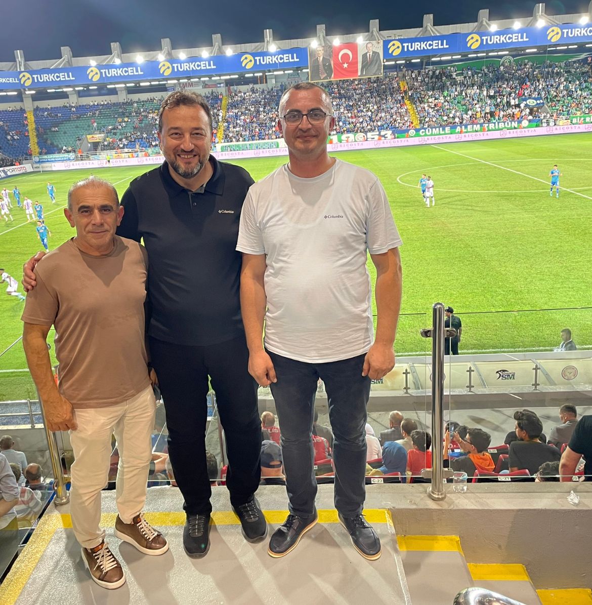 MahmutAsmali's tweet photo. 2022-2023 Sportoto 1. Lig'de @CRizesporAS - A. Keçiörengücü açılış maçındayız.
Yeni sezonda Ç. Rizespor’umuza başarılar diliyorum. https://t.co/1lr9a2raBb