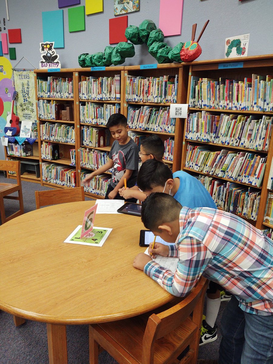 MilamMagLibrary's tweet photo. First week of school/library a success with QR code orientation. @ECISDLibrarians @MilamMagnet @EctorCountyISD https://t.co/W8NbFR28xa
