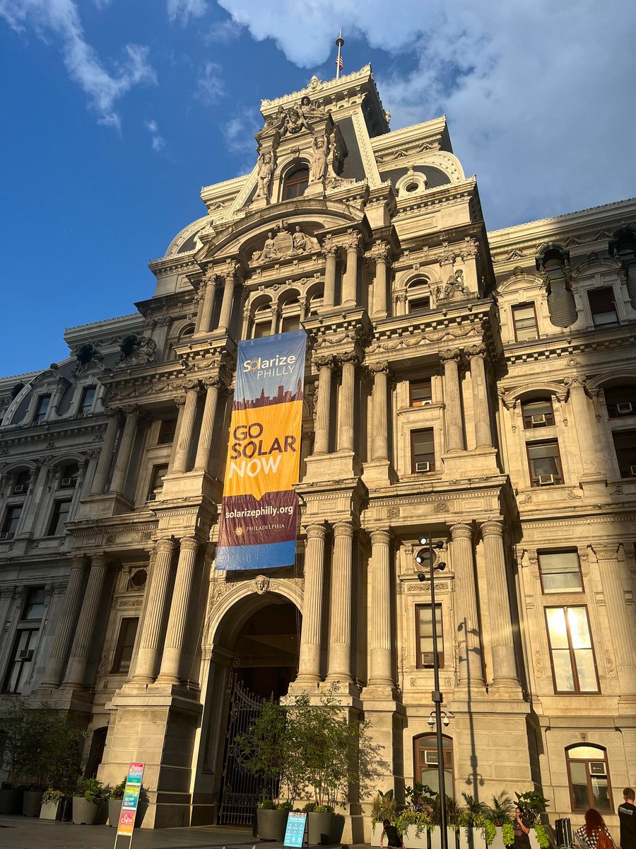 solarizephilly's tweet photo. #SolarWeekPHL is almost here! Have you seen the banner outside City Hall? Swing by, take a selfie, and tag Solarize Philly on Instagram! We'll be featuring #SolarSelfies all week!

Check out our other Solar Week events at https://t.co/P7dQCAGgDx ☀️️ https://t.co/1fMKrfzEWA