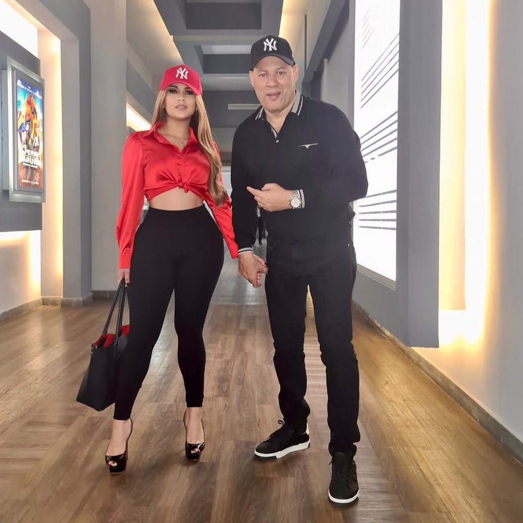 ¡Noche de Cine!.
En Grandes Ligas ¡Somos del mismo equipo!.
A ver "La Trampa".

#NocheDeCine

<a href="/penny_baez/">Penny Báez</a>