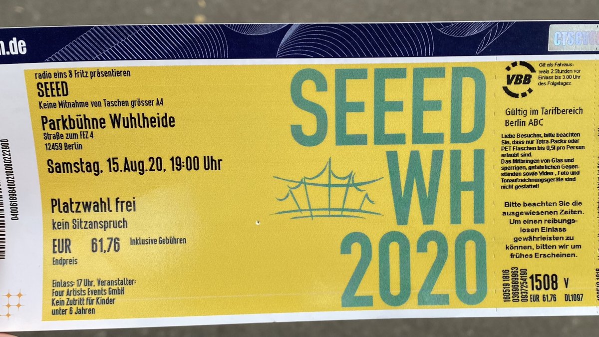 airsom's tweet photo. 2 Jahre warten hat sich gelohnt. #Seeed #Wuhlheide https://t.co/pnNZ9KbbRR