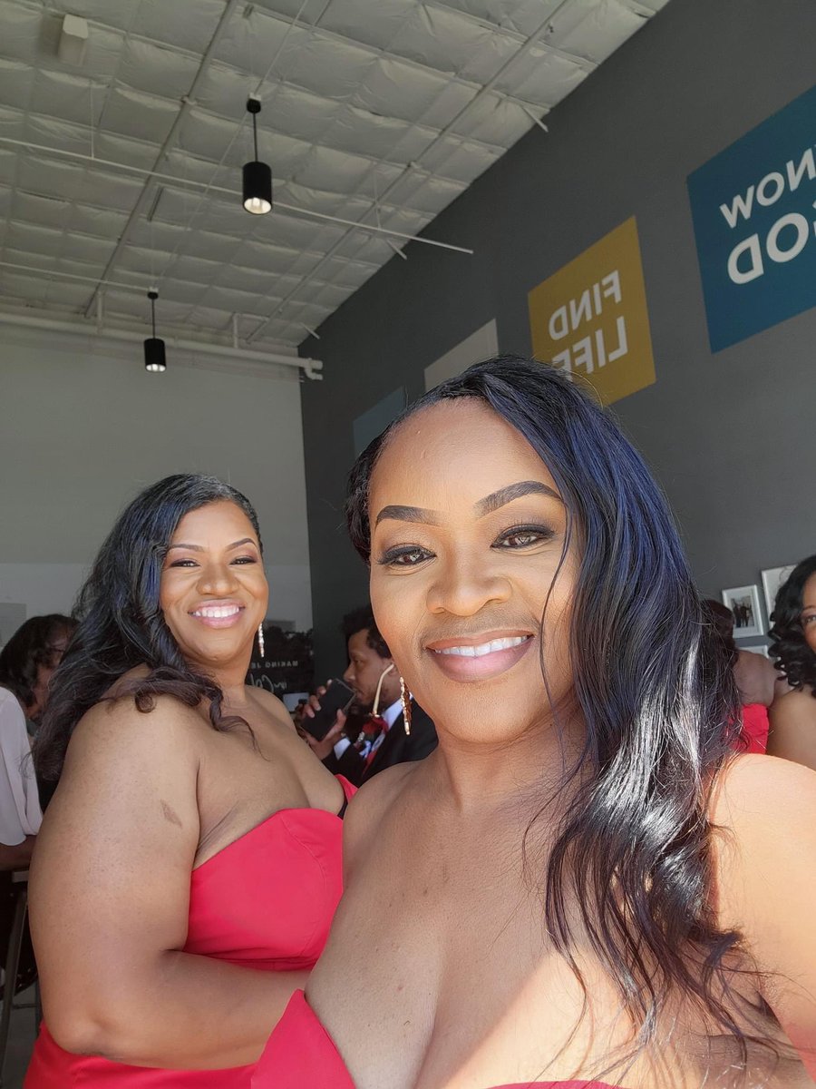 Ms. Nikki Hudson tweet media