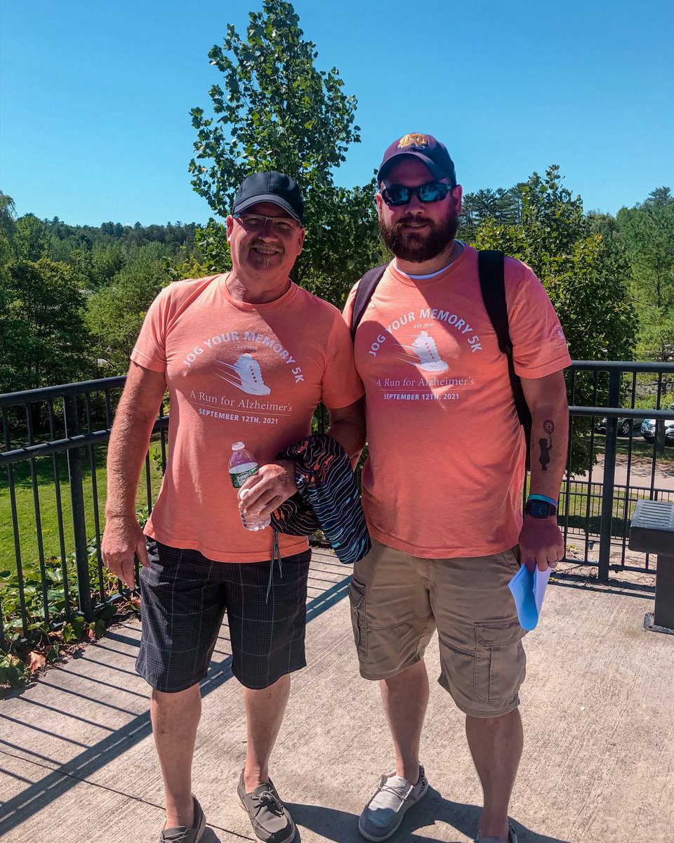 JogYourMemory5K's tweet photo. Spotted: these JYM fans had an accidental twin day in last years shirt yesterday. 

It’s not too late to grab this years shirt — free with every registration. https://t.co/oD3pJjE4Yz