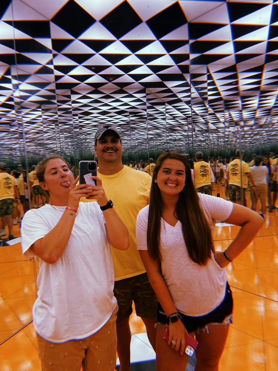 rezoohannahh's tweet photo. one of my favorites of us 🥰 @BrookeAPuff @VC_GoinYard_34 https://t.co/Xu7USUKVTI