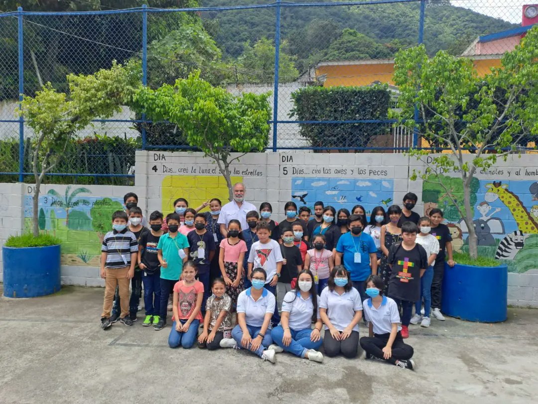 Steam_Girls21's tweet photo. Primera competencia de Robótica Educativa en CDI San Luis San Marcos Héroes de la fe 960 llamada CREATOLOGY, En compañía del Ingeniero Rafael Lito Ibarra y el equipo de SteamGirls https://t.co/5wmW7qtSV8