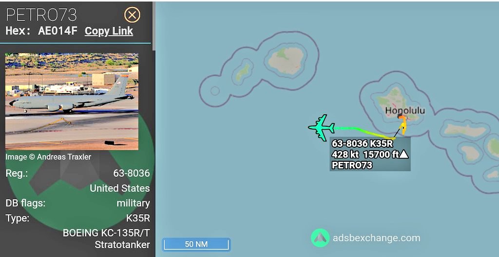 FMilcoms's tweet photo. #PETRO72 #AE047D on CWP SF 17904
Departed PGUA for a round flight to pickup #PETRO71 #AE020E and #FEUD11 flt which departed PHNL.
#PETRO73 #AE014F departed PHNL for a round flight to support PETRO71 and FEUD11.
#CW556 https://t.co/FCIrNh7ZiZ