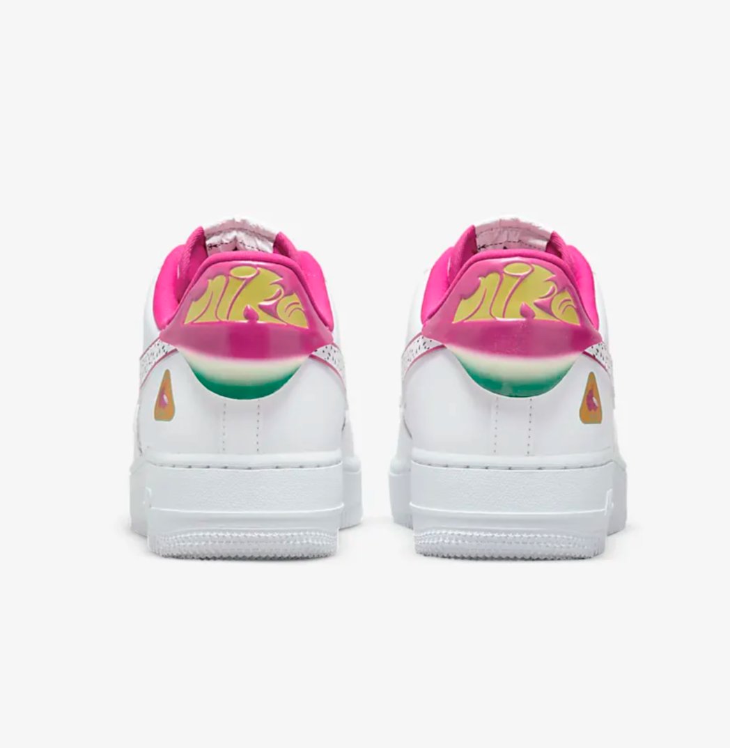 sneakersteal's tweet photo. Women's Nike Air Force 1 '07 LX 'Dragonfruit'

https://t.co/YGjnYLaFE8 https://t.co/DT4KTlZNRA