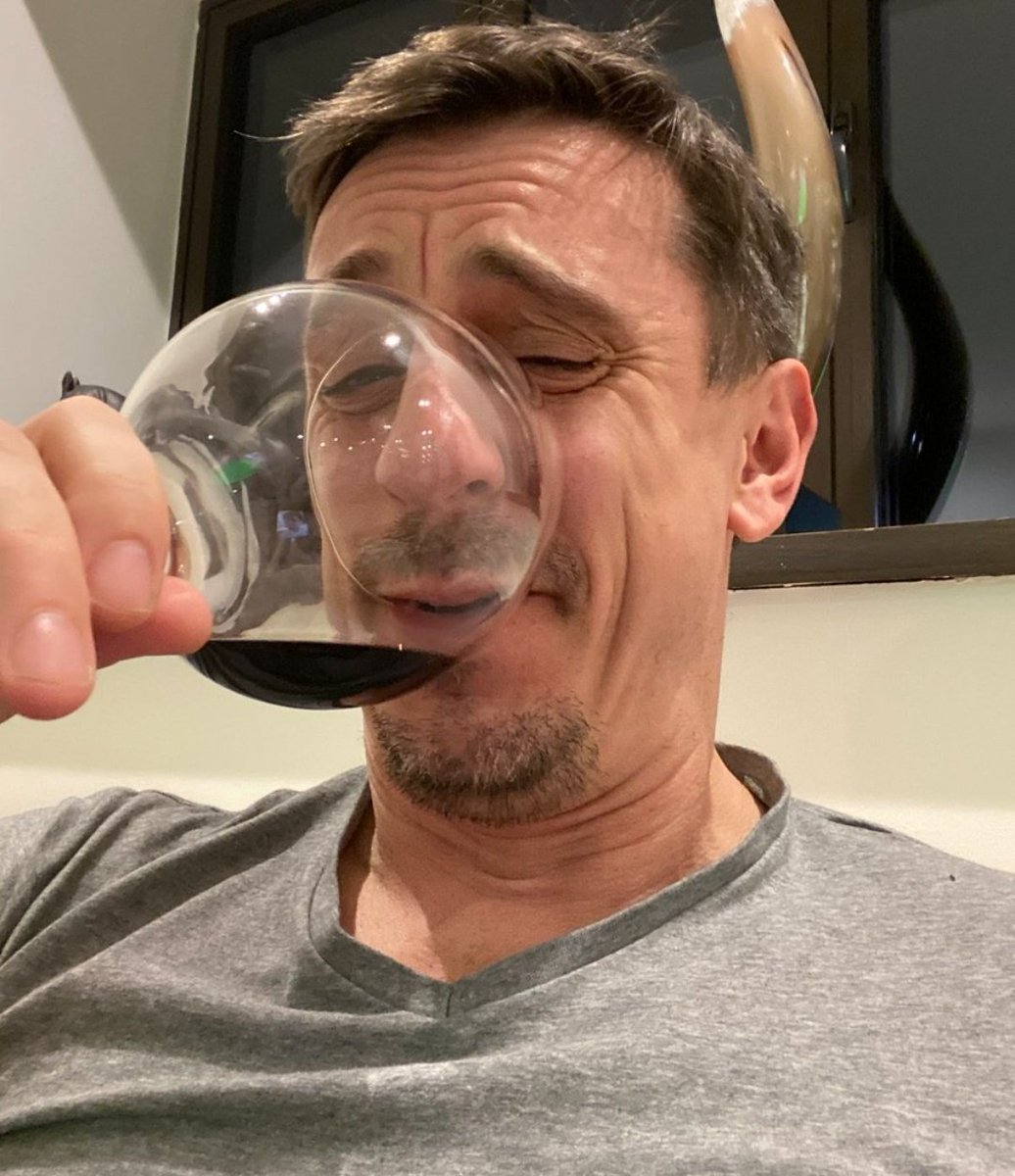 Daviid_mr97's tweet photo. Toma payasete @GNev2 https://t.co/9z6bdaGGUr