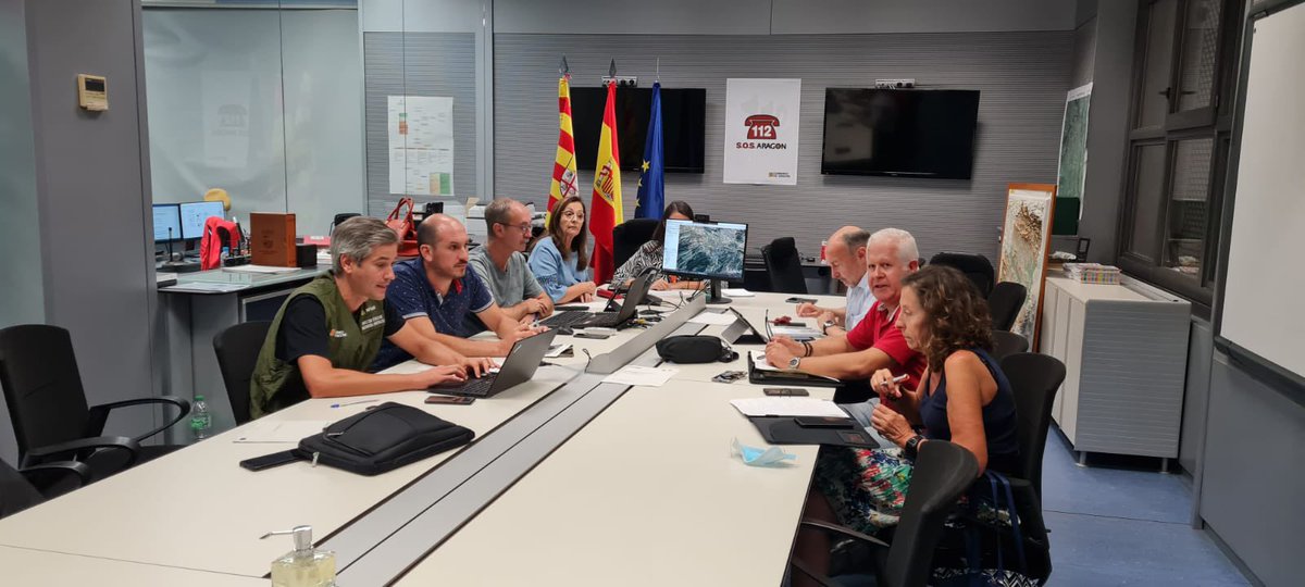 GobAragon's tweet photo. Desalojados Añón de Moncayo, Alcalá de Moncayo, Vera de Moncayo, El Buste y el Santuario de la Misericordia por el #IFAñónDeMoncayo 

El CECOPI ha decidido prealertar a Trasmoz y Litago para que estén preparados en caso de ser necesario tomar medidas de protección civil https://t.co/m6JvICchjz