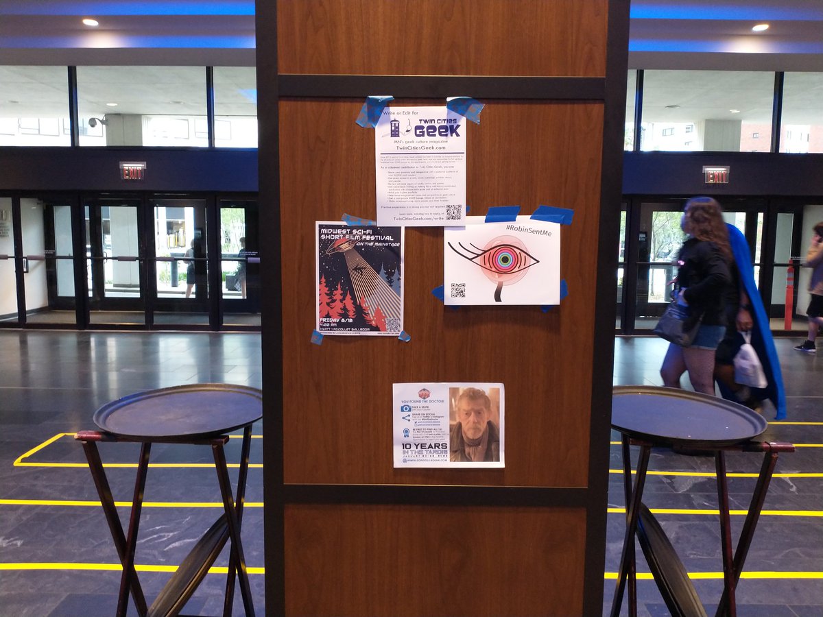 TheyCanSee2022's tweet photo. Oh my goodness, another clue has been found! It is down down, in front of the ballroom. They have tacos nearby!
#cvg2022 #RobinSentMe https://t.co/ejgjNeuPd3