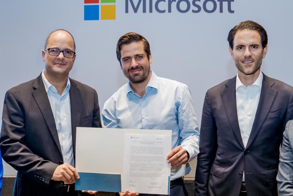 JFantiniPorter's tweet photo. On Wednesday, @centampartners partners @juanpablomatta @Microsoft and @Mastercard visited Guatemala to identify new opportunities to grow economic opportunities for families across the region and signed an MOU with the aim of enhancing #ESG programs in Guatemala https://t.co/WGr1bJ0Zob