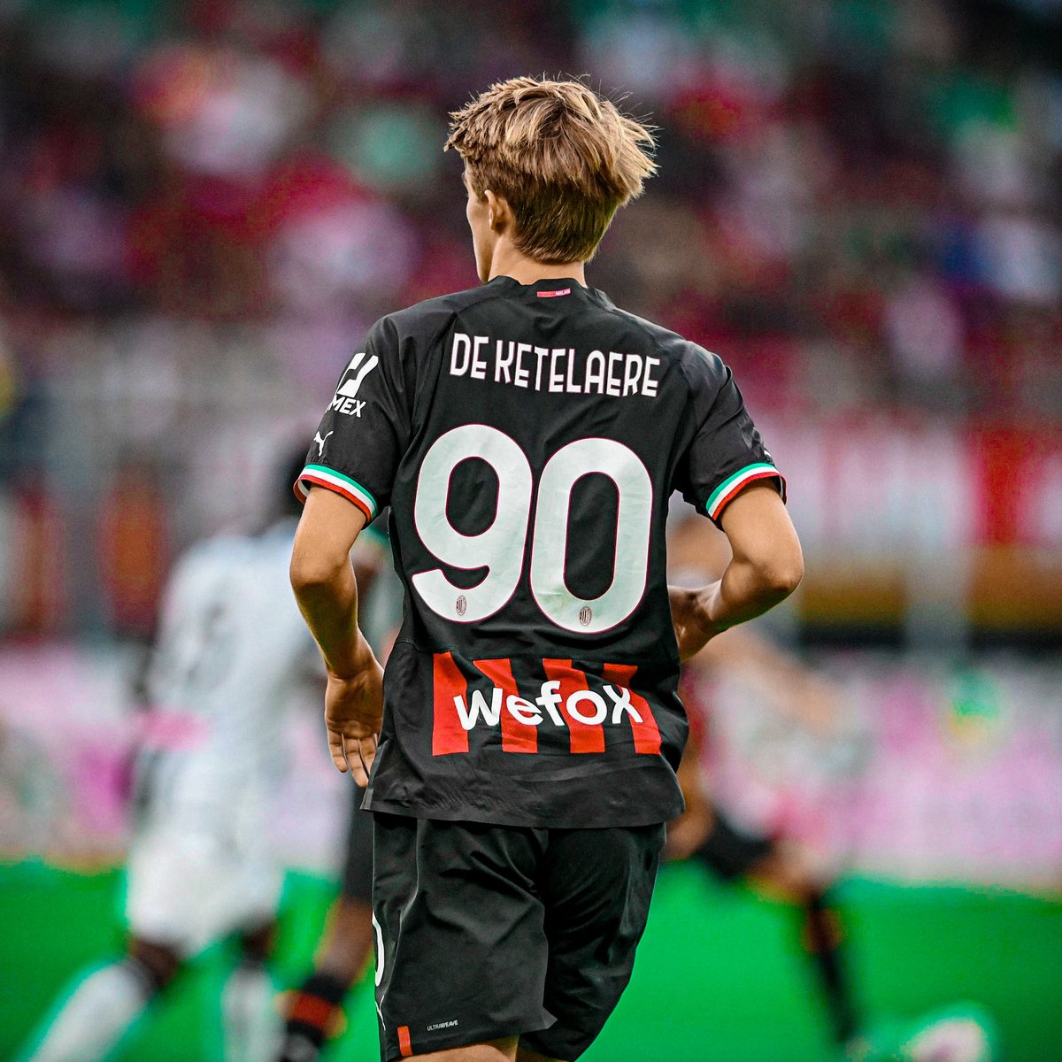MilanActuFR's tweet photo. Quelques minutes de jeu et on a tous compris pourquoi la direction l’a recruté… https://t.co/iaaJENAmlg
