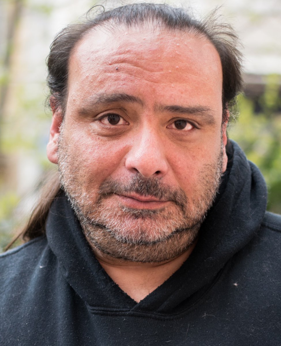 Socorsunesufie1's tweet photo. @jevomislamodo @laurentchemla je ne savais même pas qui c'était, je suis bloqué.
Ce type me semble dangereux et très malsain.
Sa photo aujourd'hui, il a mis une (très) vieille photo sur son compte twitter https://t.co/wyjQwxQEsx