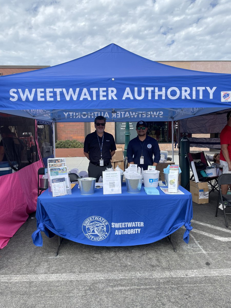 SweetwaterAuth's tweet photo. Heading to Lemon Fest today? Stop by our booth for some water efficiency giveaways, answers to all your water-related questions and more!
#LemonFest https://t.co/DmJYCVhA9s