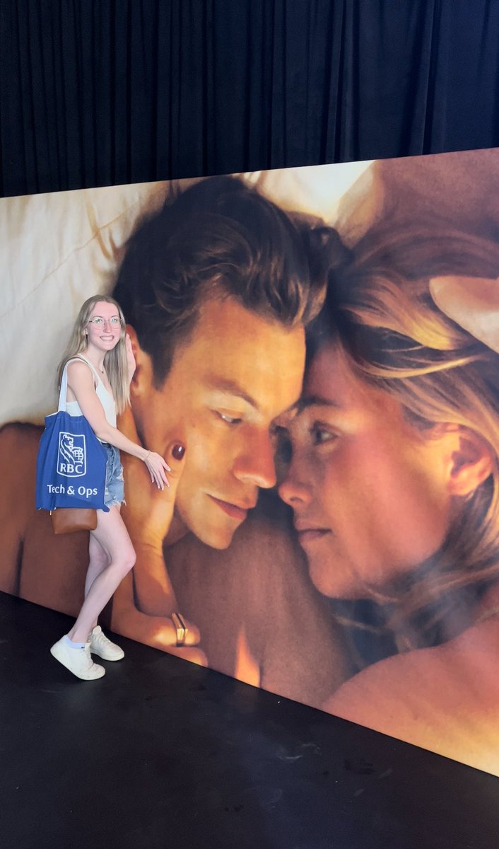 allisonsann's tweet photo. @WarnerBrosCA #DontWorryDarlingTO #contest https://t.co/8MZMyuyDpo