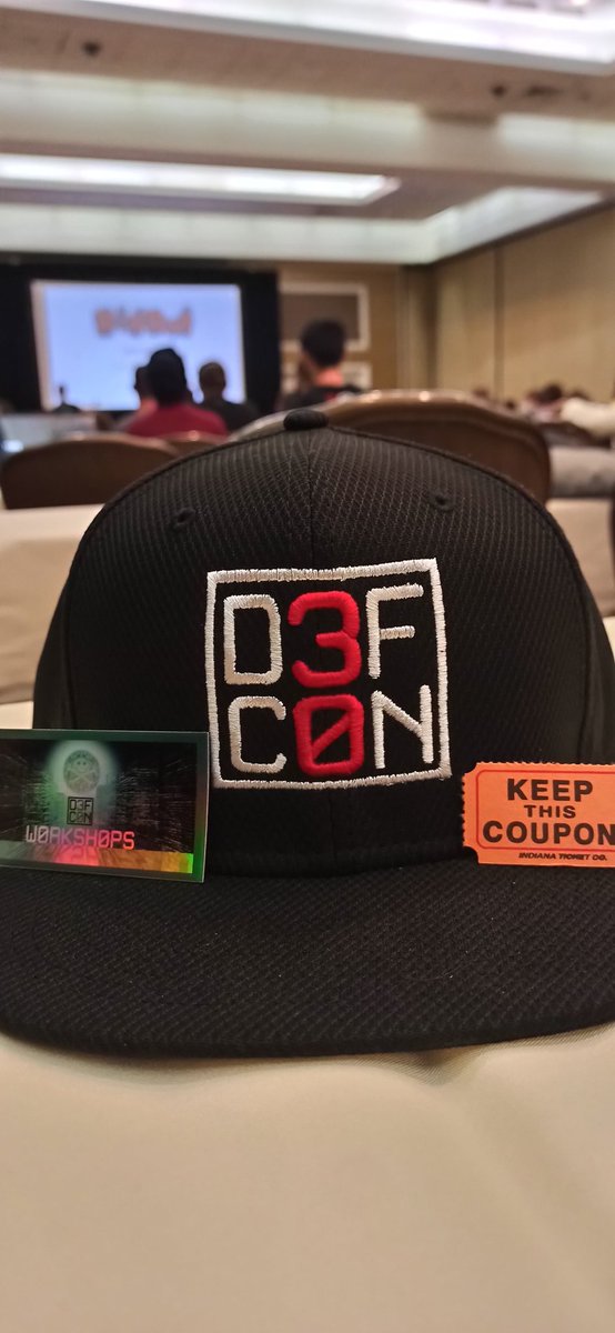 Alex_Mejia_'s tweet photo. DigDug The Lost Art of Network Tunneling at #DEFCON30 #CodeSiren https://t.co/PbEcHklVCI