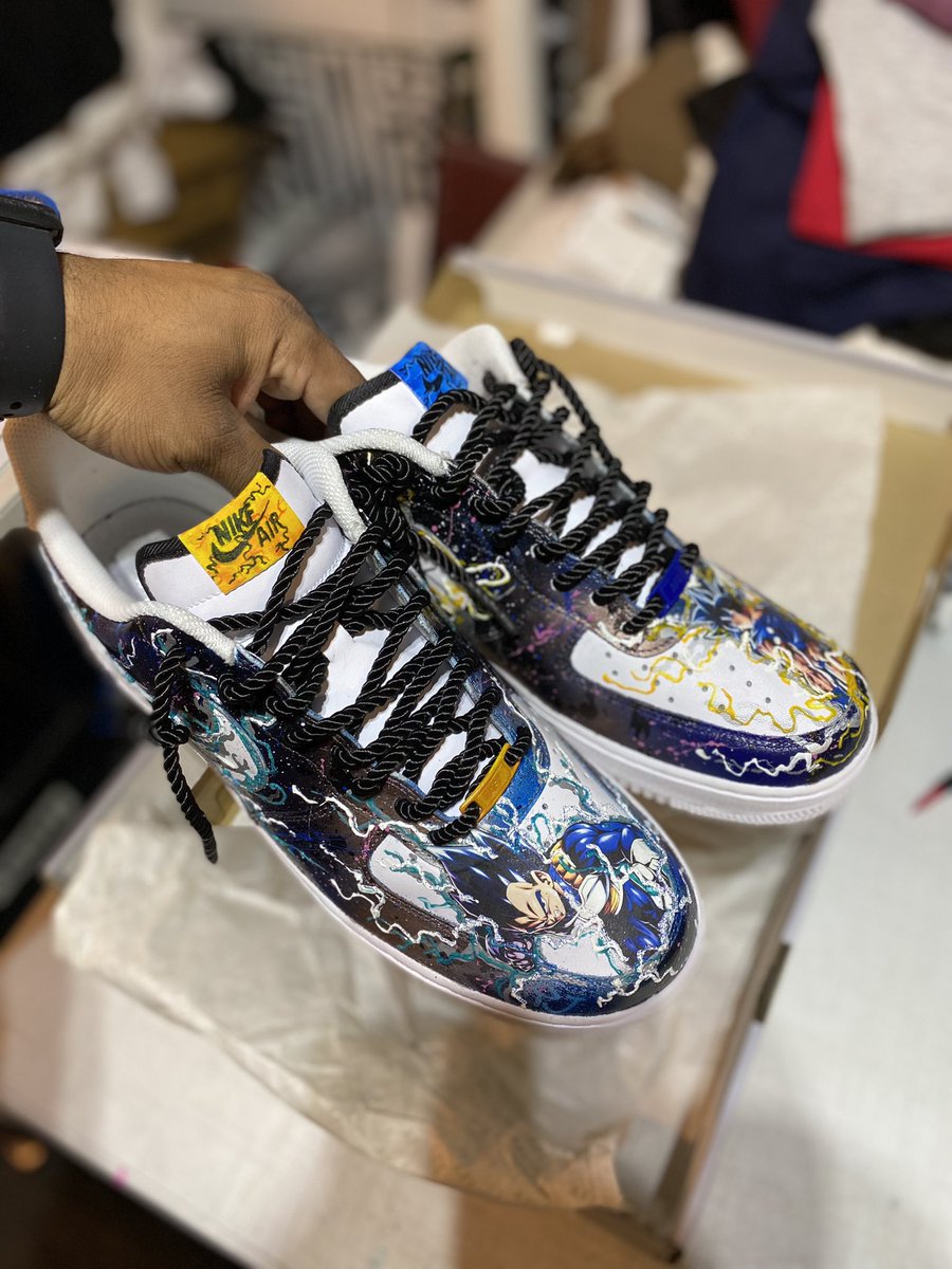 Smezs's tweet photo. What you think?…  #art #sneakers #sneakerheads #nike #af1 #goku #dragonballz #vegeta #pokemon #thor #customkicks #customsneakers #customairforce1 https://t.co/mRxFblaN1d