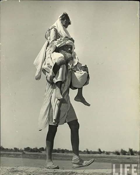 ChAbdullahh_'s tweet photo. Pains and Sufferings of migration. Salute to those who sacrificed their lives for our beloved homeland. 14th August 1947

#Pakistan #14AugustAzadiDay #14August #azaadi #AzadiMubarak #IndependenceDayPakistan #IndependenceDay 🇵🇰🇵🇰
#IndependenceDay2022 https://t.co/DTCfHWlMBh