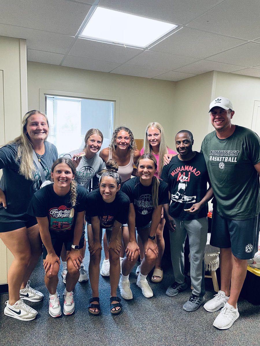 Bearcat WBB tweet media