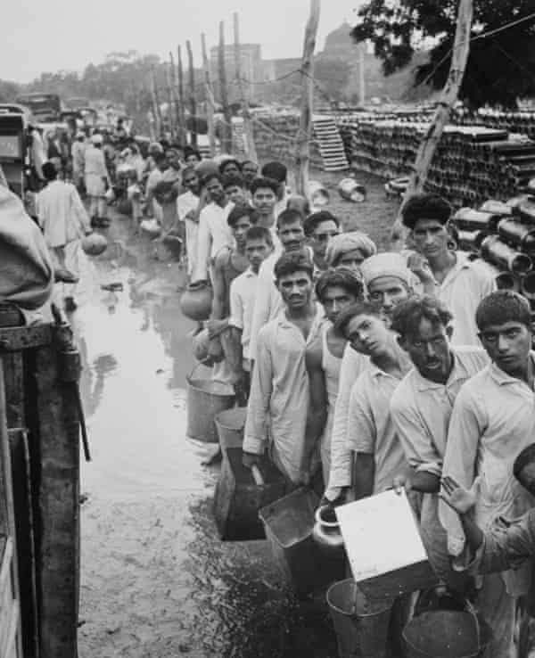 ChAbdullahh_'s tweet photo. Pains and Sufferings of migration. Salute to those who sacrificed their lives for our beloved homeland. 14th August 1947

#Pakistan #14AugustAzadiDay #14August #azaadi #AzadiMubarak #IndependenceDayPakistan #IndependenceDay 🇵🇰🇵🇰
#IndependenceDay2022 https://t.co/DTCfHWlMBh