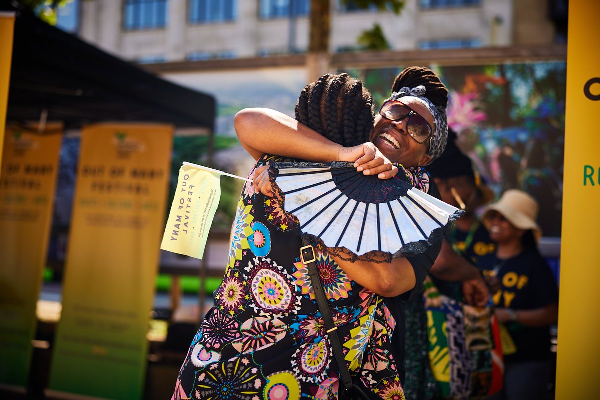 JamaicaLeeds's tweet photo. Brilliant sunshine, brilliant people, brilliant vibes, brilliant day at our Pop Up West Indian Front Room Party today. 
#OutOfManyFestival 
PS It was brilliant.

#ACEsupported #heritagefund #JamaicaLeeds🖤💛💚 
📷 @photosbydavid https://t.co/FPw9dRxv4Q