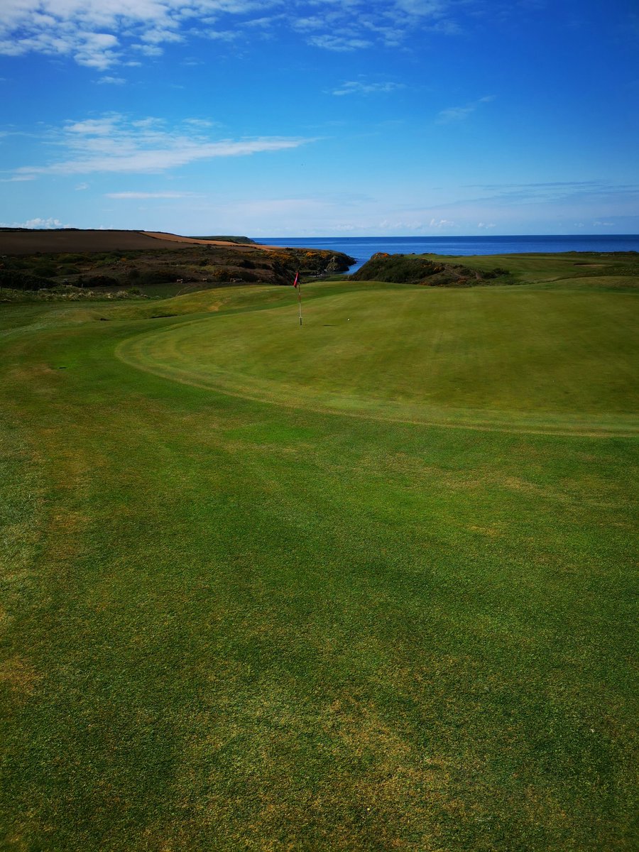 iwantal's tweet photo. .@NefynGolfClub efo Cymdeithas Golff Dyffryn Nantlle fory, edrych mlaen 👌 https://t.co/uMqmPiMpK7