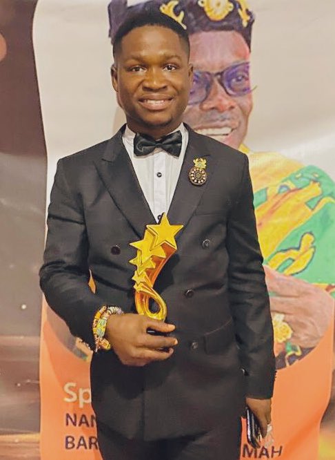 SimonElLongwell's tweet photo. Yesterday @ USAG Handing Over and Ceremony, I won the Student Entrepreneur of the Year Award to the glory of God and Mankind. Thank you all for the love, support and advice. Cheers🥂🎊🎊🎊 https://t.co/kR6h6DukHz