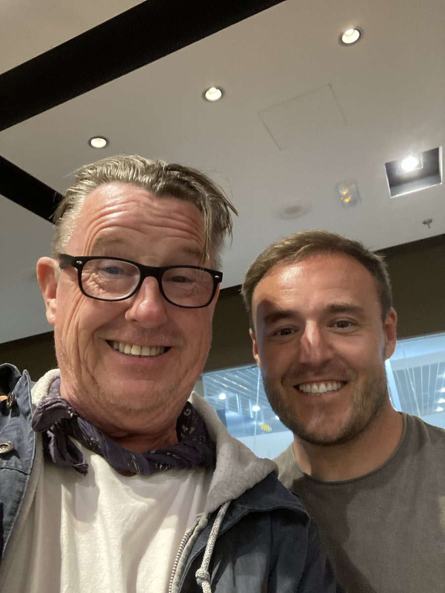 Kevin Kennedy (@mrkevkennedy) on Twitter photo <a href="/alanhalsall/">Alan Halsall</a> meet strange people in the middle of the night in paphos airport <a href="/alanhalsall/">Alan Halsall</a> meet strange people in the middle of the night in paphos airport