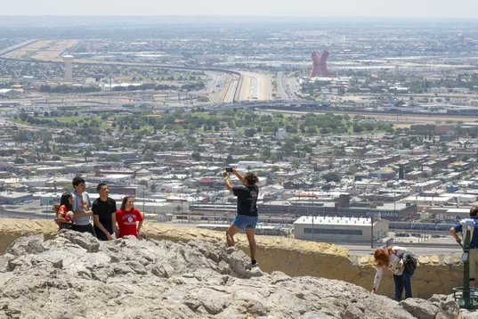 RobinHSpohn's tweet image. Looking for something to do while visiting El Paso, #Texas? #travelplans  cpix.me/a/150664241