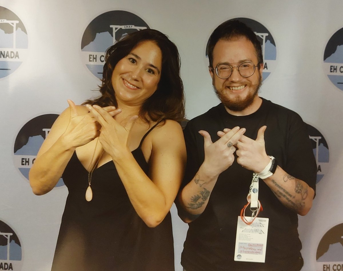 One heck of a glow up here. Just before I boarded the plane for the US. I got shitty news about my dad (the C word) so I've been in a daze. And getting this photo glow up with Emily just lifted my heart and I appreciate being here, surrounded by Earpfam and so much love.❤️