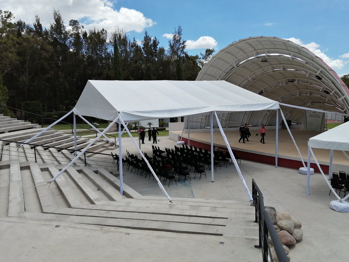 VulgaMomo's tweet photo. Nosotros fuimos hace unos días no esperábamos mucho, la verdad, pero nos llevamos una grata sorpresa. Si le quieren caer y juzgar por ustedes mismos está abierto de lunes a domingo de 6 a 18 hrs. Ah, y es gratis.
#VulgataBlog #Vulgata https://t.co/8yEWfxms1l