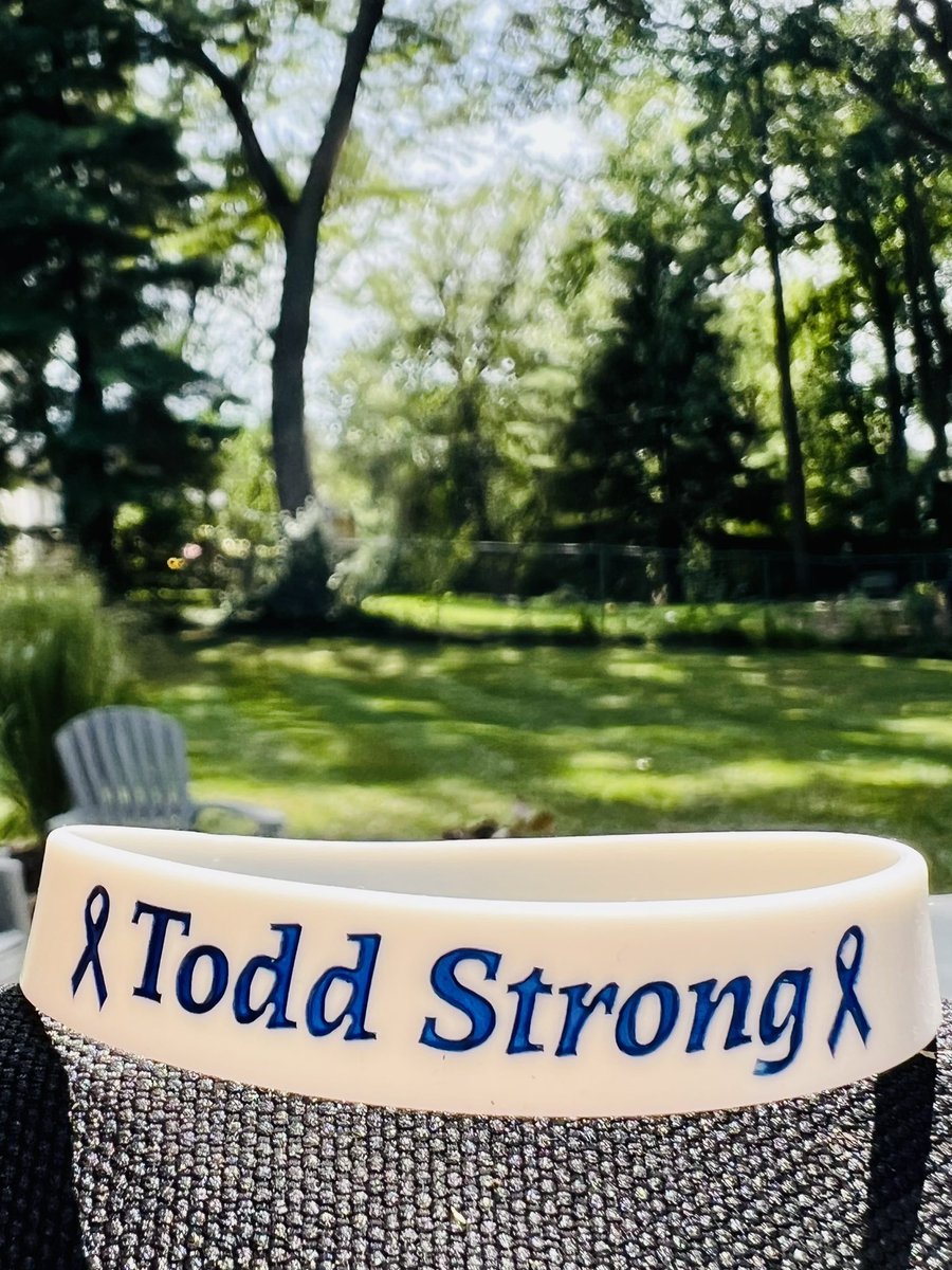 BCHSCollege's tweet photo. It’s a new school year and BCHS is still #toddstrong #kelseystrong 💪🏽🙏🏼💙 https://t.co/2M3OIdLJTt