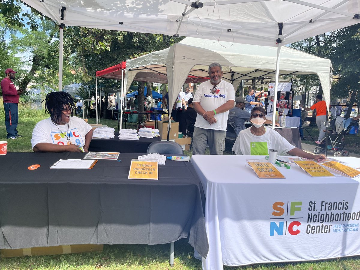 StFrancisBmore's tweet photo. When it comes to organizing a multidimensional community event like #ResFest, it truly takes a village. We want to extend a HUGE thank you to the volunteers, board members, & staff that make up #TeamSFNC, without whom the 17th annual festival would not have been possible! https://t.co/Tl5lbYev3S