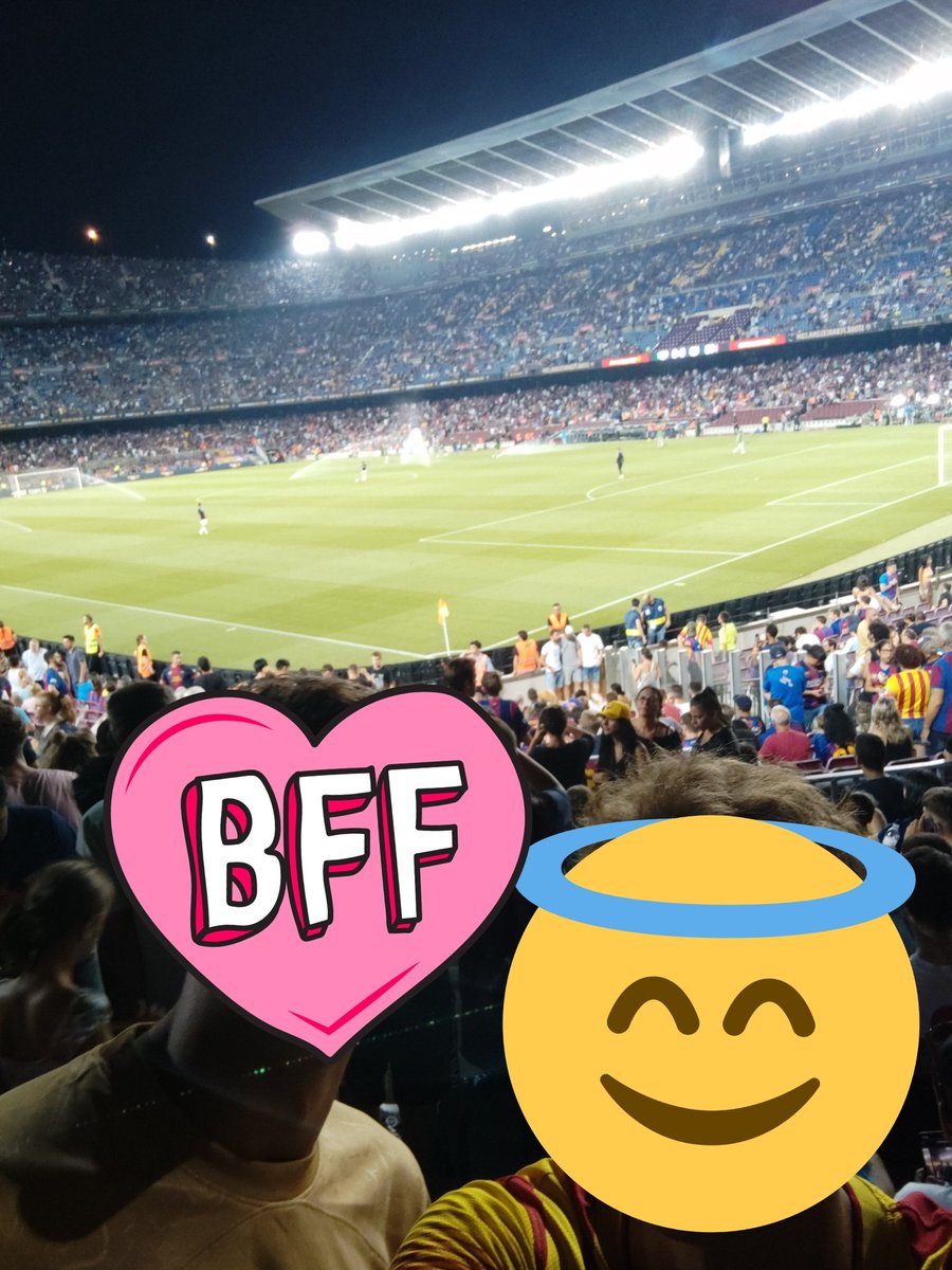 PedriBlinders's tweet photo. Después de acometer el mayor atraco de la última década asaltando a una vieja octogenárea, hemos conseguido entrar en el temlo blaugrana. Recién llegados desde Bolívia, estamos disfrutando de la mano de nuestro hermano @AnsuFakits .
Fútbol escrito en versos alejandrinos.🤌 https://t.co/soUNW7ElMQ