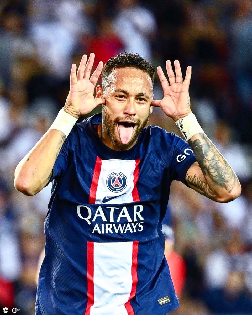 ActuFoot_'s tweet photo. 😜🔴🔵 https://t.co/CLMAMii0wF