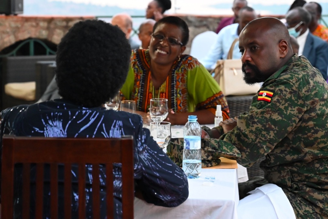 JonahRuhima's tweet photo. "Fidel Castro means a lot of things to the people of Uganda and Africa. He has a very special place in the hearts of Africans because of his vision, passion for our liberation and his very brave actions to help the peoples of Africa to acquire their own freedom," @mkainerugaba https://t.co/FlSJ35UW2t